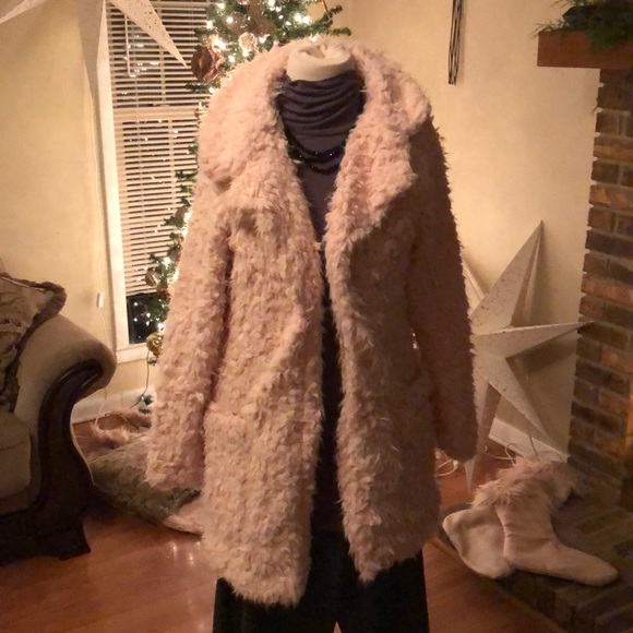 Shop the trends Jackets & Blazers - Fluffy faux fur jacket